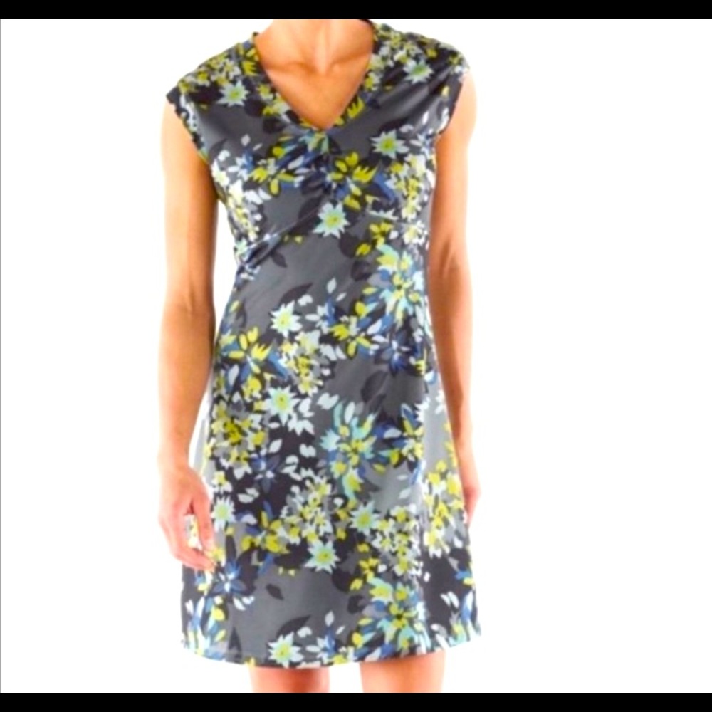 💙 REI Northway Floral Dress Size Medium